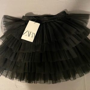Zara size 7 skirt for girls